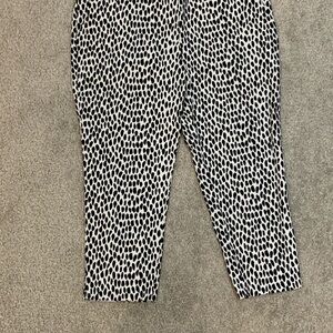 Talbots Black and White Printed Capris